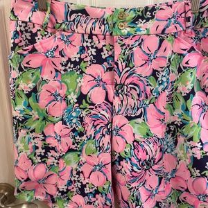 Lilly Pulitzer short